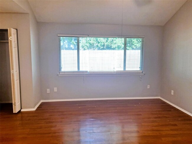 Building Photo - 18834 Pine Trace Ct