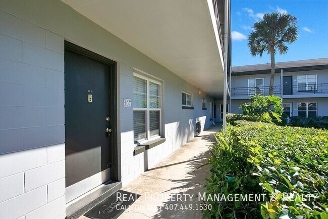 Building Photo - 2 BR / 1 BA Condo In Primrose Plaza