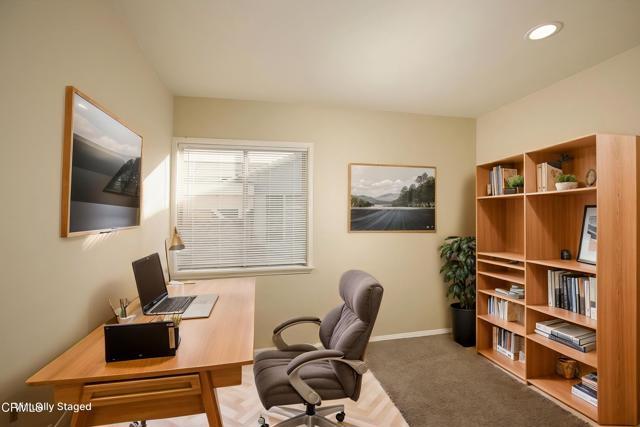 Building Photo - 7046 Murietta Ave