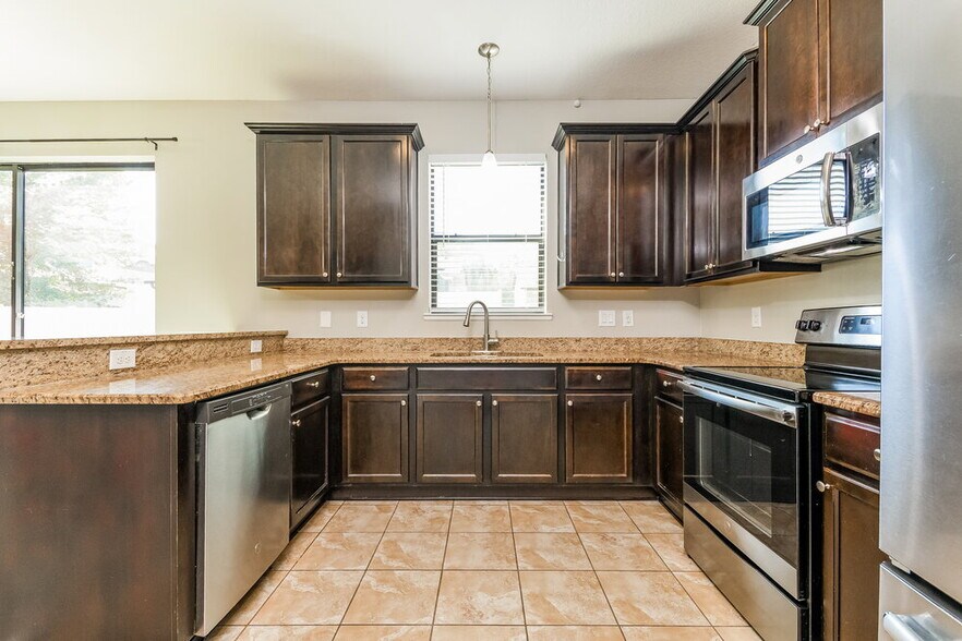 Building Photo - 1090 Hermosa Way