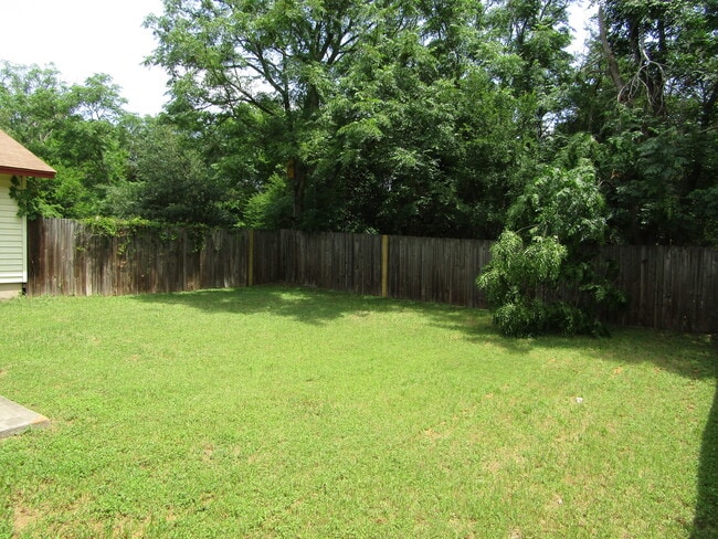 Building Photo - 10609 Archdale Dr