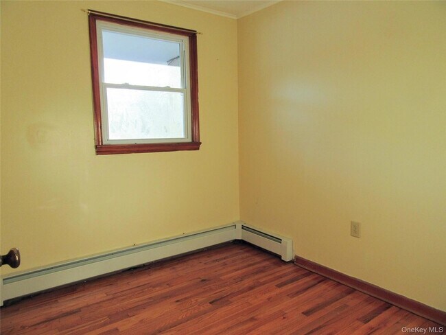 Building Photo - 18 Station Rd