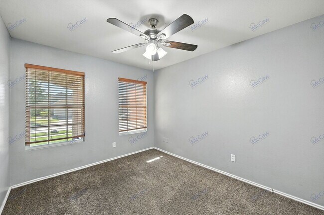 Building Photo - 10512 Flagstaff Run