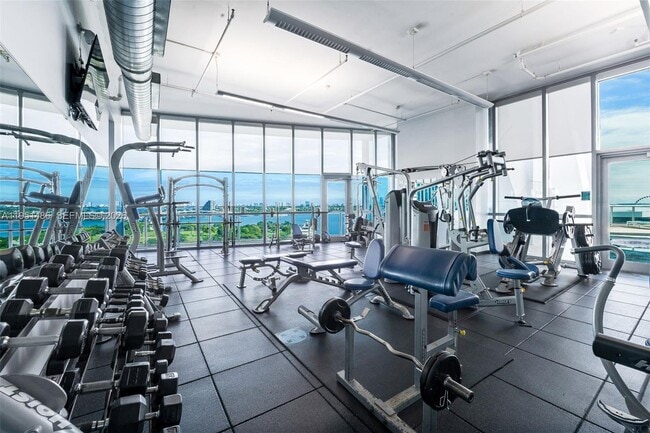 Building Photo - 888 Biscayne Blvd