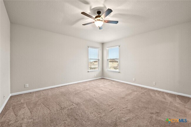 Building Photo - 110 Brazoria Trail