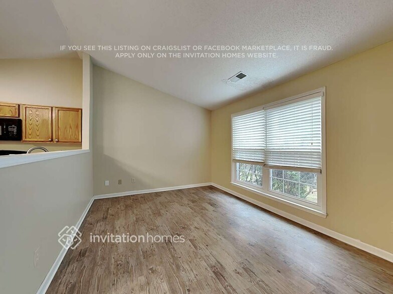 Building Photo - 3706 Heyford Ct