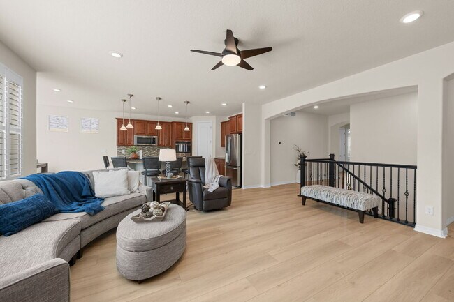 Building Photo - 2414 Leafdale Cir