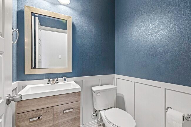 Building Photo - 22025 Abigail Way