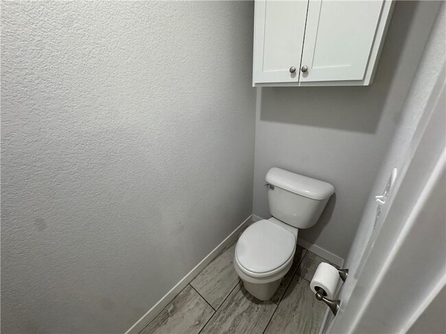 Building Photo - 4401 W Havana Ave