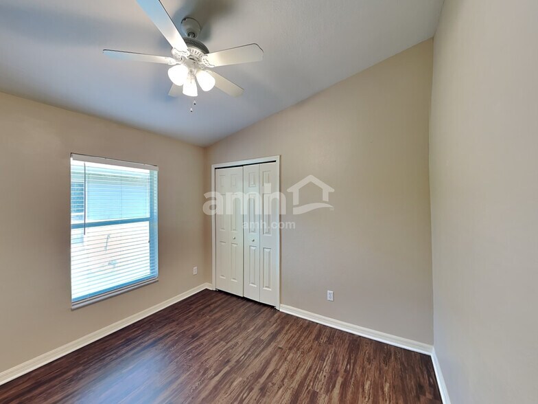 Building Photo - 11719 Crest Creek Dr