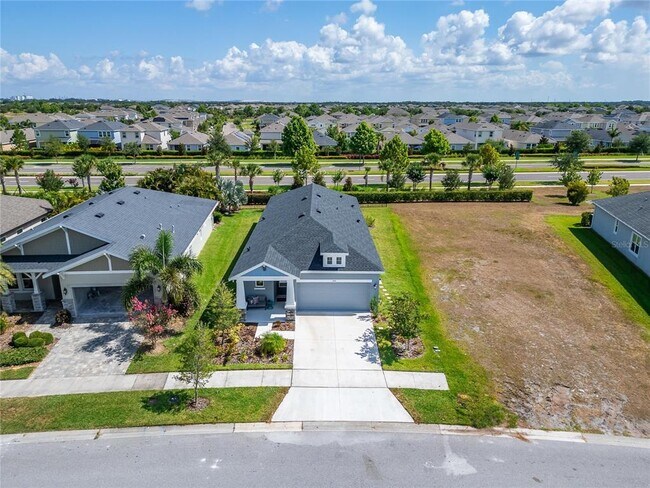 Building Photo - 5414 Silver Sun Dr