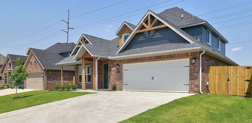 Building Photo - 3701 SW Ryegrass Rd