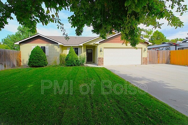 Primary Photo - 1160 S Ruler Ave