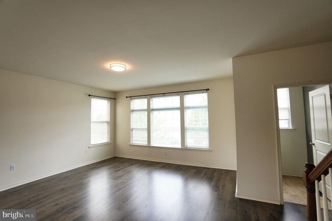 Building Photo - 431 Williamson Ct