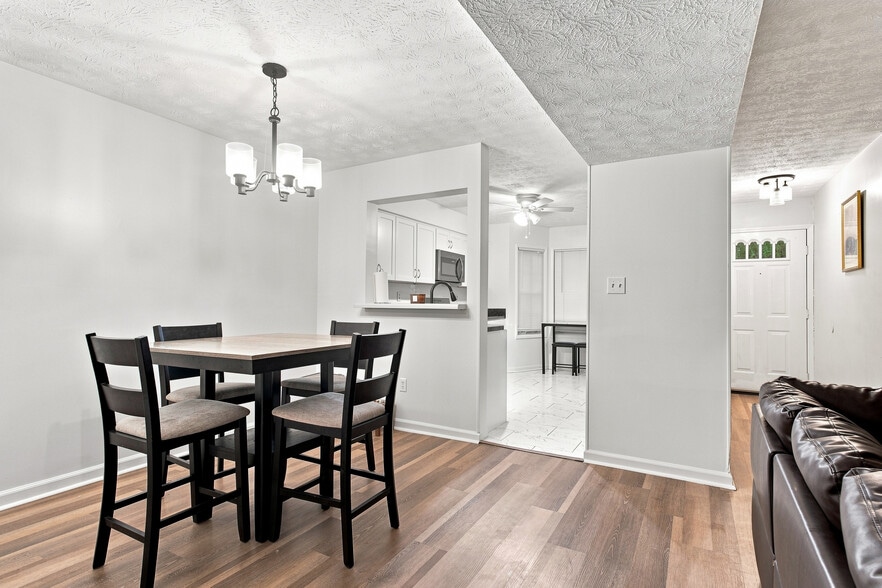 Dining Room to Kitchen - 6425 Pinebark Way