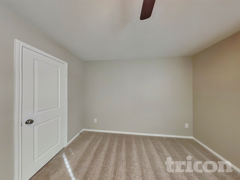 Building Photo - 11848 Mancos Trl