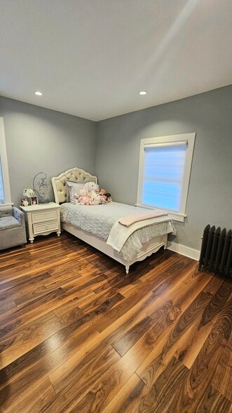 Building Photo - 55 Lakeview St