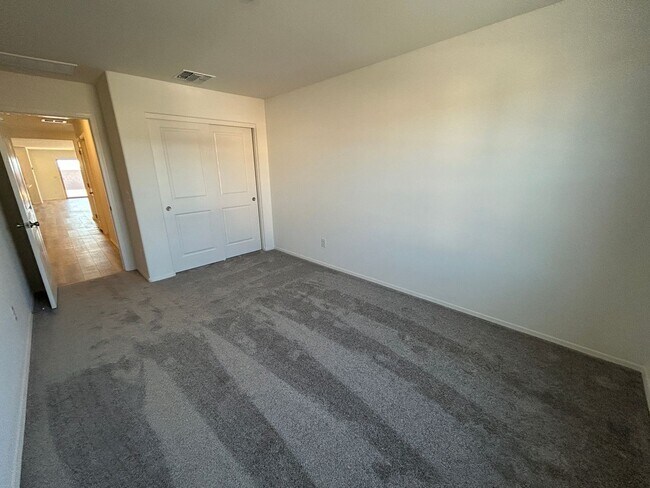 Building Photo - 24367 W Jessica Ln