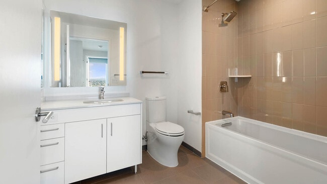 Building Photo - 35 Lomasney Wy