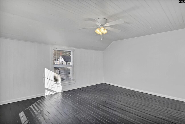 Building Photo - 203 Oliver St