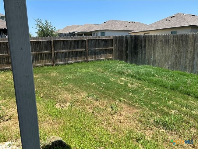 Building Photo - 755 Steeplebush
