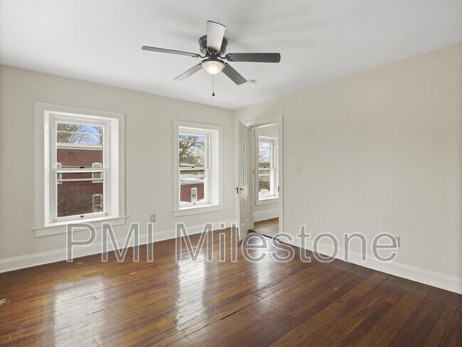 Building Photo - 1001 Pope Ave