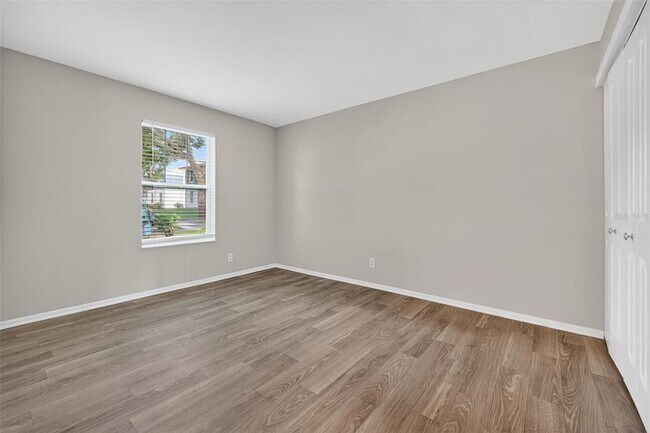 Building Photo - 612 Bass Ct