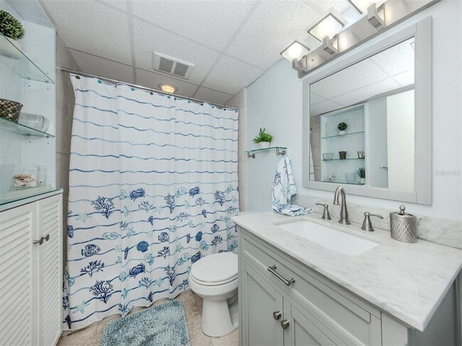 Building Photo - 200 The Esplanade N