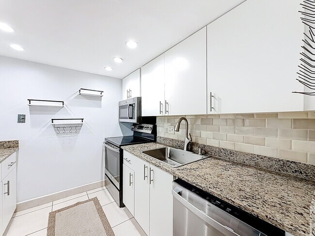 Building Photo - 755 Dotterel Rd
