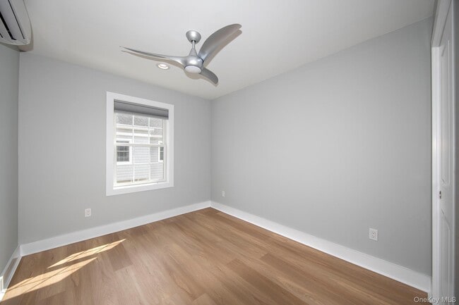 Building Photo - 1 Wallace Ct