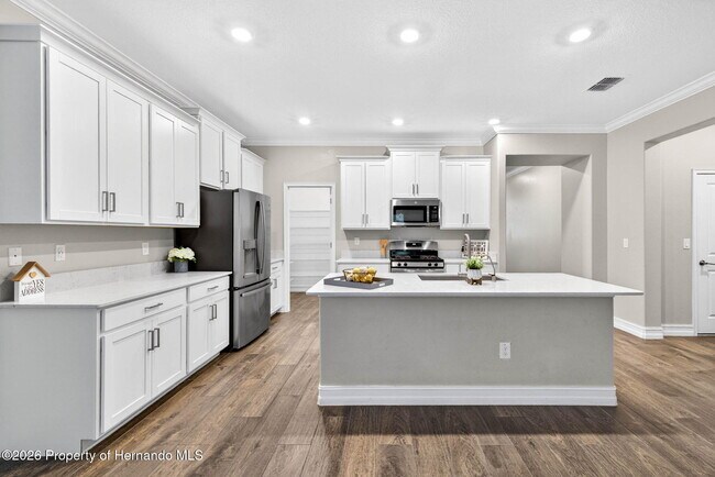 Building Photo - 19462 Forest Garden Ct