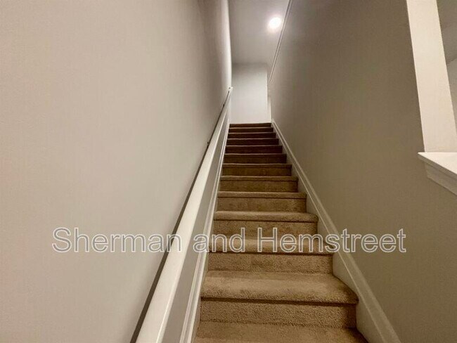 Building Photo - 934 Quaint Parish Cir