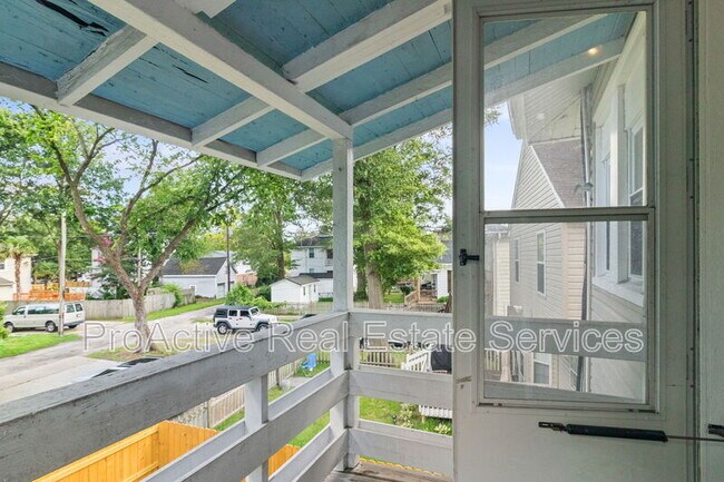 Building Photo - 1623 Lafayette Blvd