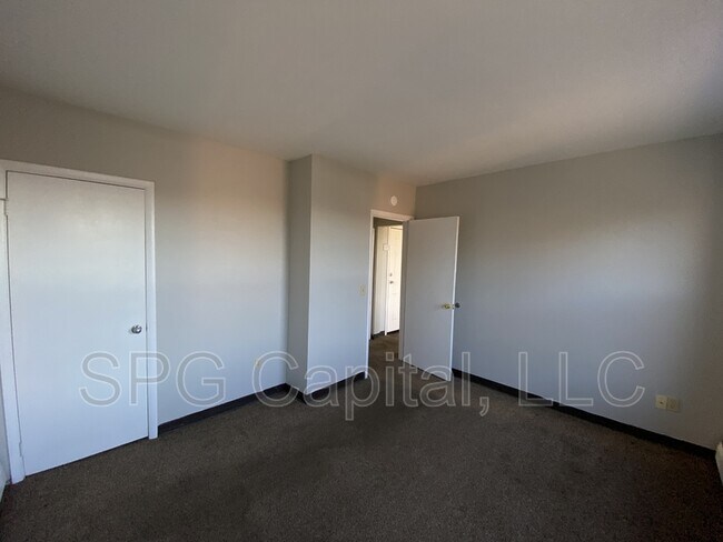 Building Photo - 18 Baltimore St