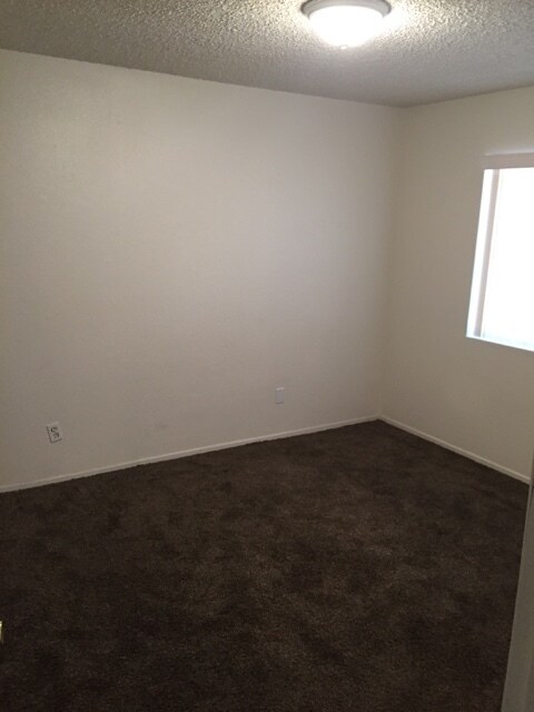 Building Photo - 16465 Smoketree St.