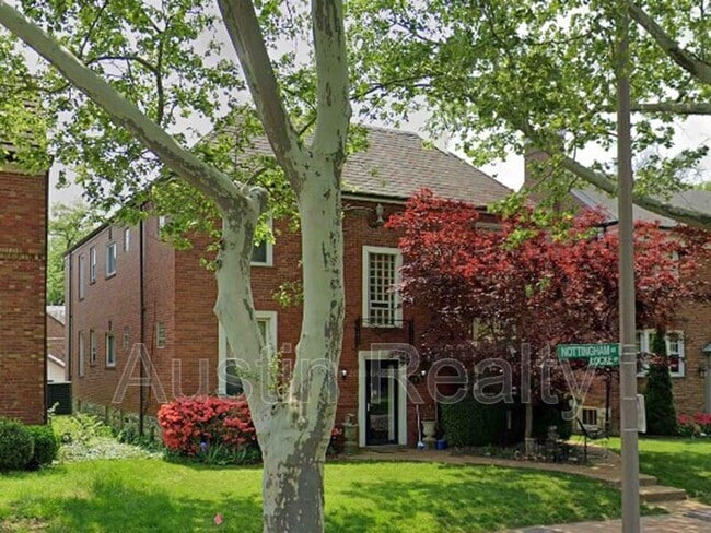 Building Photo - 5834 Nottingham Ave