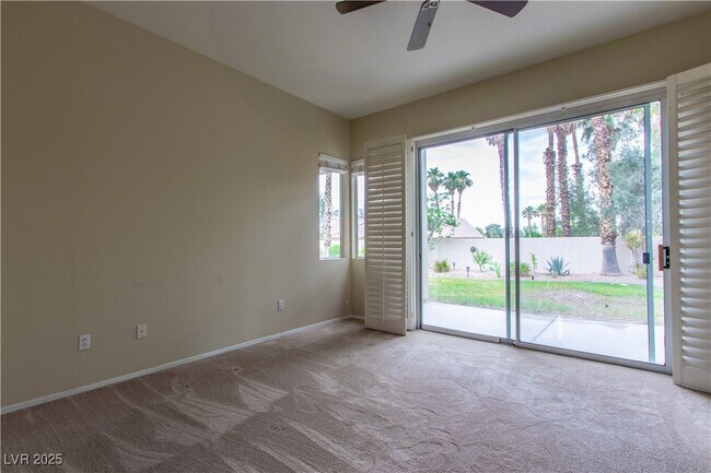 Building Photo - 6313 W Crestfield Ave