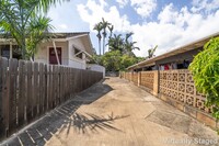 Building Photo - $2,500 / Single Family Studio Home with 1...
