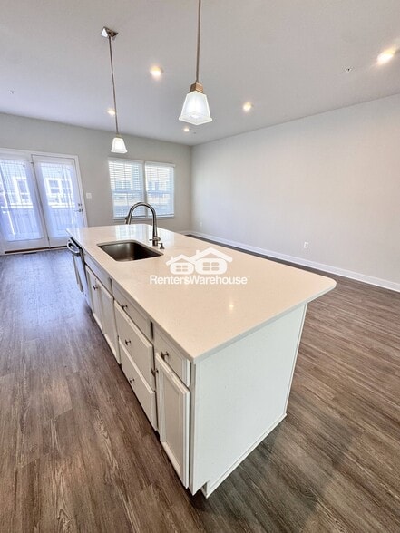 Building Photo - 6242 Islington St