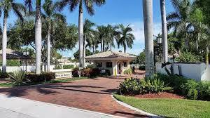 Building Photo - 85 Pelican Pointe Dr