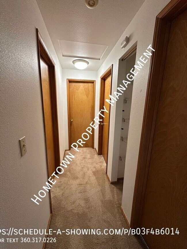 Building Photo - 1800 Lebanon St SE