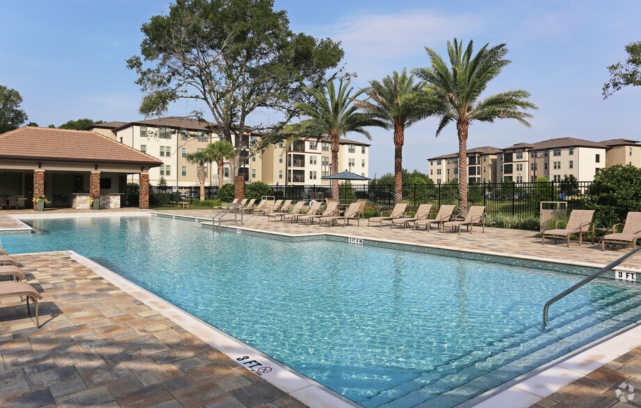 The Oasis at Lake Ocoee, FL Apartment Finder