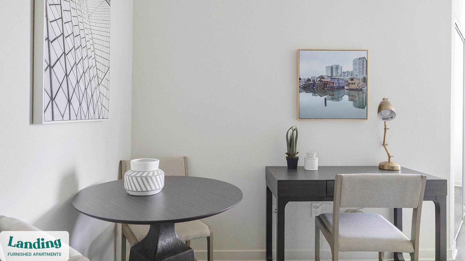 Building Photo - 1811 E Apache Blvd