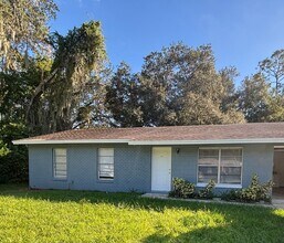 Building Photo - Deltona Lakes, Quaint 3 bed 1 bath