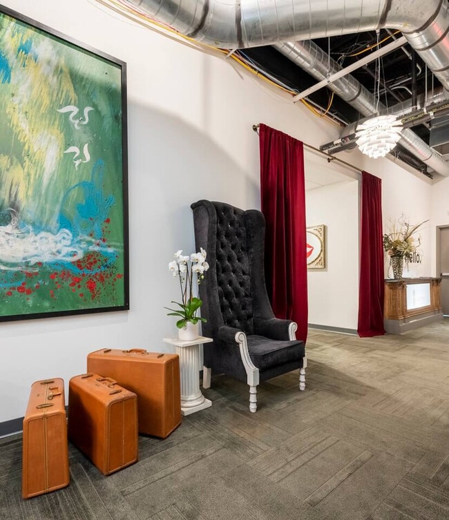 Building Photo - 350 East Ave