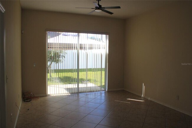 Building Photo - 3020 Eagle Crossing Dr