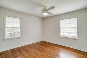 Building Photo - 4809 Lowell Ln