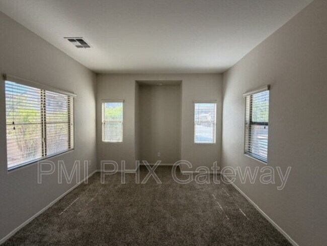 Building Photo - 453 N Citrus Ln