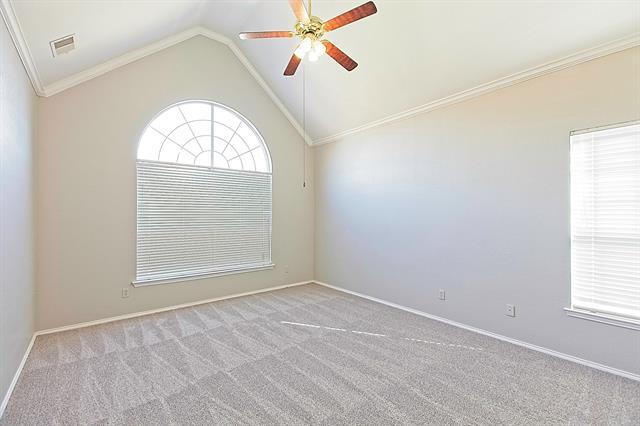 Building Photo - 2405 Hopkins Dr