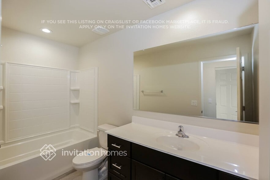 Building Photo - 25361 W Chipman Rd